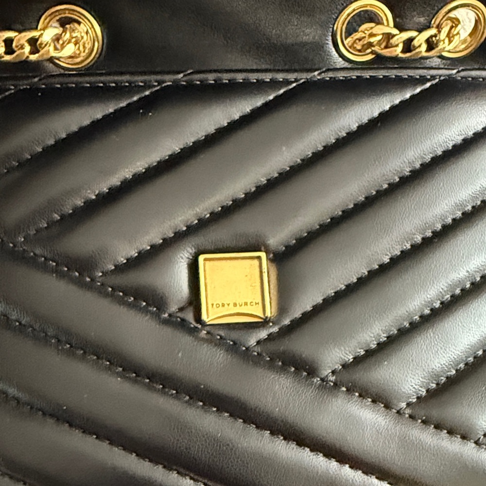 Tory Burch Small Kira Chevron Crossbody - Picture 3 of 7